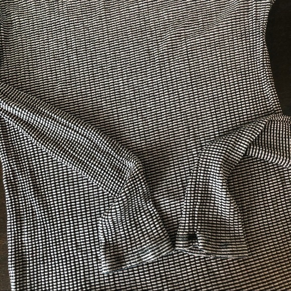 Anthropologie Postmark 9- HI S CL turtleneck - Picture 10 of 14